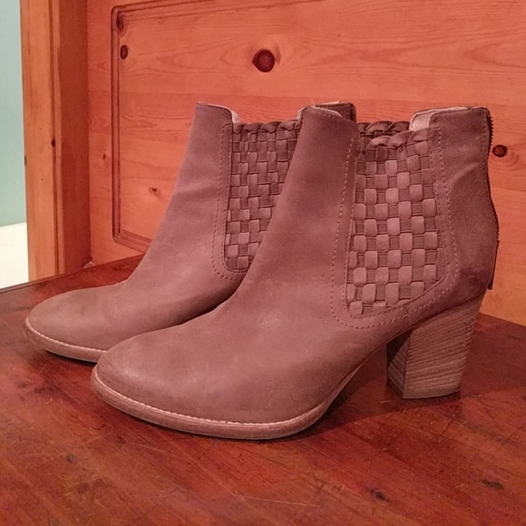 Aquatalia Shoes - AQUATALIA Italian Weatherproof Bootie